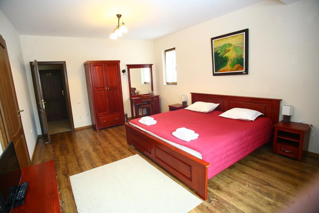 Galaxy Hotel Чифлик Экстерьер фото