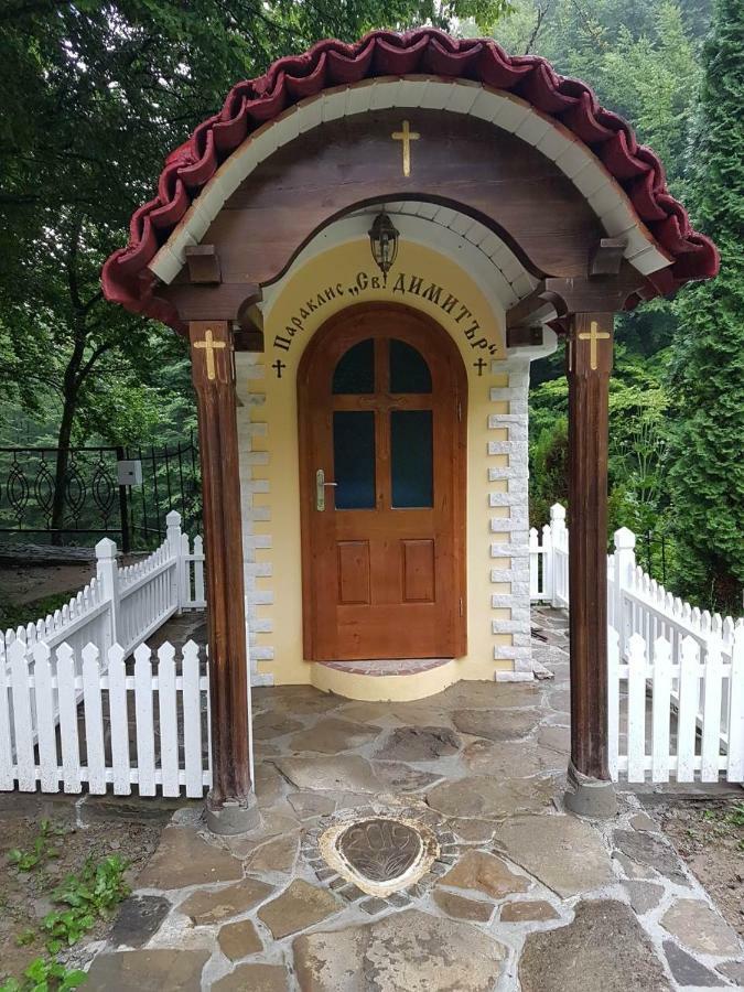 Galaxy Hotel Чифлик Экстерьер фото